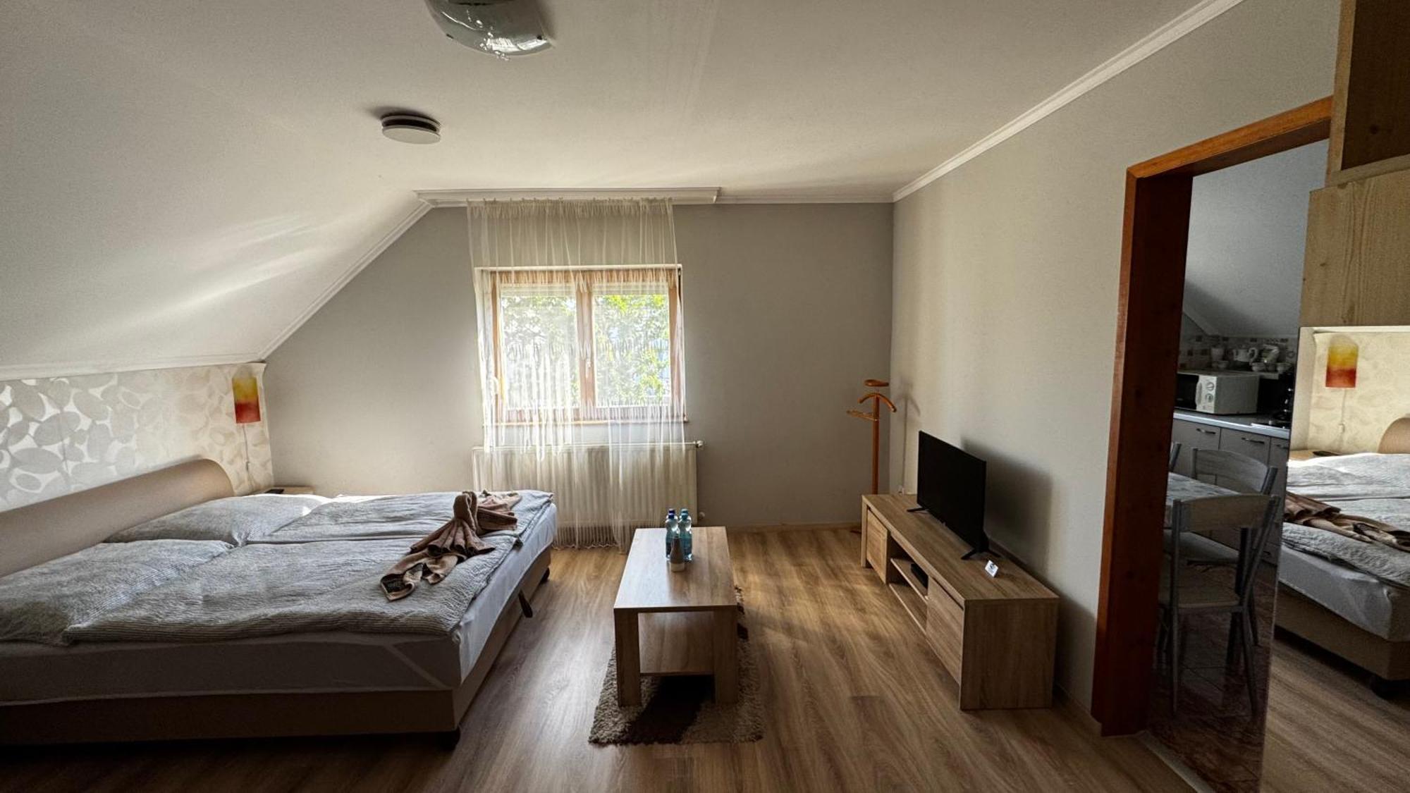 Bed and Breakfast Berta Panzio Hajdúszoboszló Zewnętrze zdjęcie