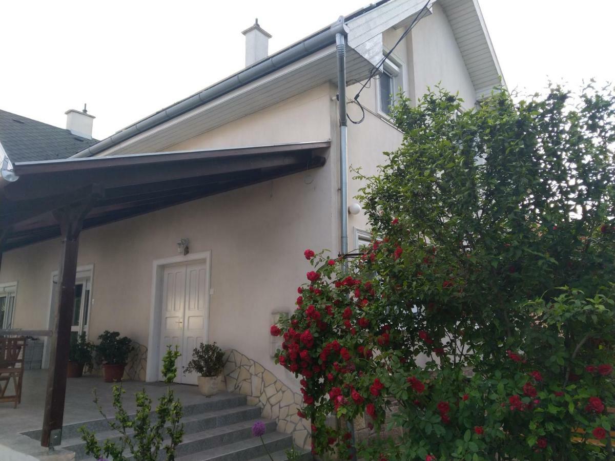 Bed and Breakfast Berta Panzio Hajdúszoboszló Zewnętrze zdjęcie
